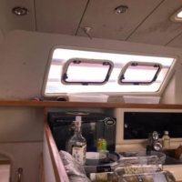 Robertson & Caine Leopard 47′ 2006 (Rangitoto)