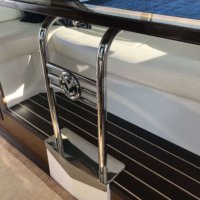 Cruiser Yachts Cantius 41′ 2012 (Seas The Moment)