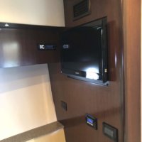 Cruiser Yachts Cantius 41′ 2012 (Seas The Moment)