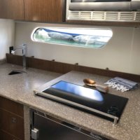 Cruiser Yachts Cantius 41′ 2012 (Seas The Moment)