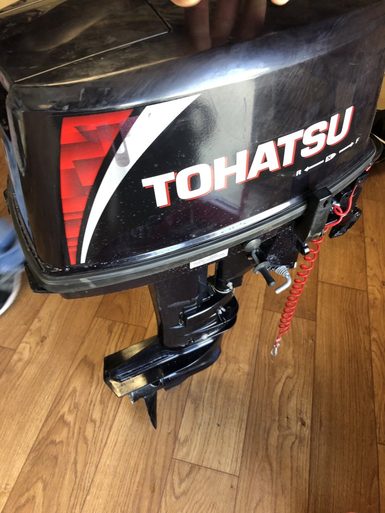 Tohatsu 9.8 hp 2 Stroke (Used) Tohatsu 9.8 hp 2 Stroke (Used)