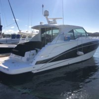 Cruiser Yachts Cantius 41′ 2012 (Seas The Moment)