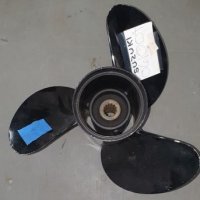 Suzuki 30-50hp 3 Blade Right-Hand Propeller - 3''x13''x21'' #061004 (NEW) Suzuki 30-50hp 3 Blade Right-Hand Propeller - 3''x13''x21'' #061004 (NEW)