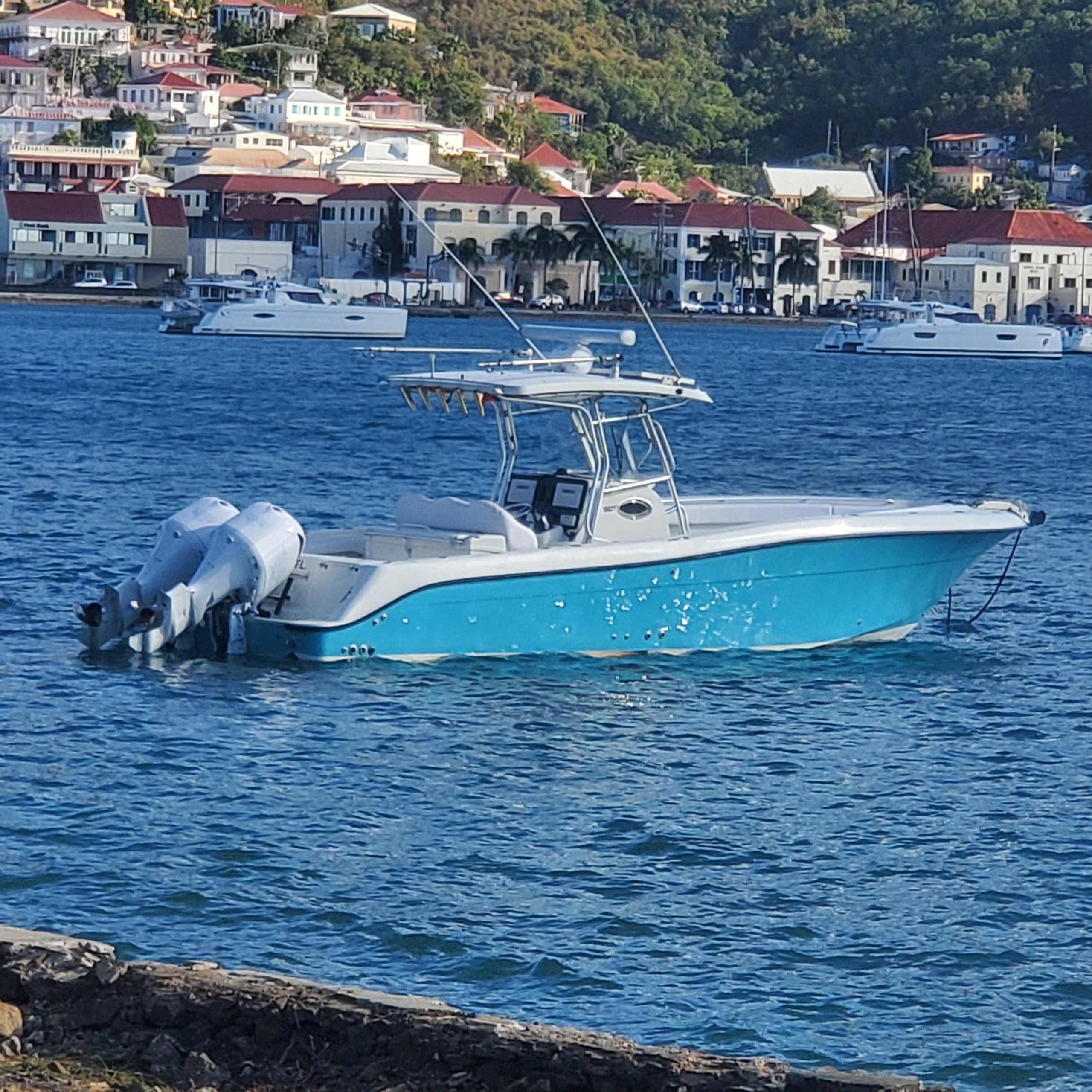 HIQjq-kxll2pwxkobfsfhgnh3vxitq.jpg 2006 Hydra-Sport 3300CC