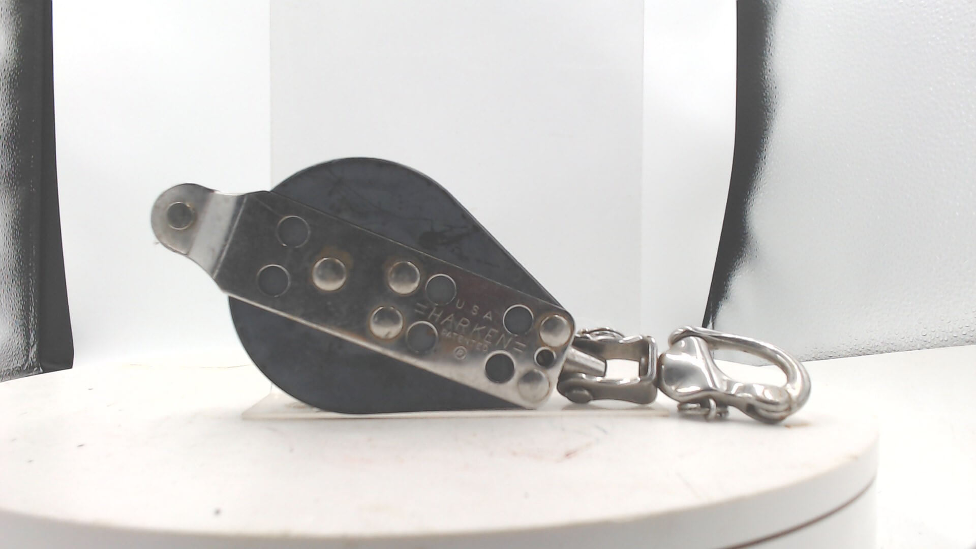 WIN_20240220_12_13_37_Pro.jpg Harken Swivel Block Used WW