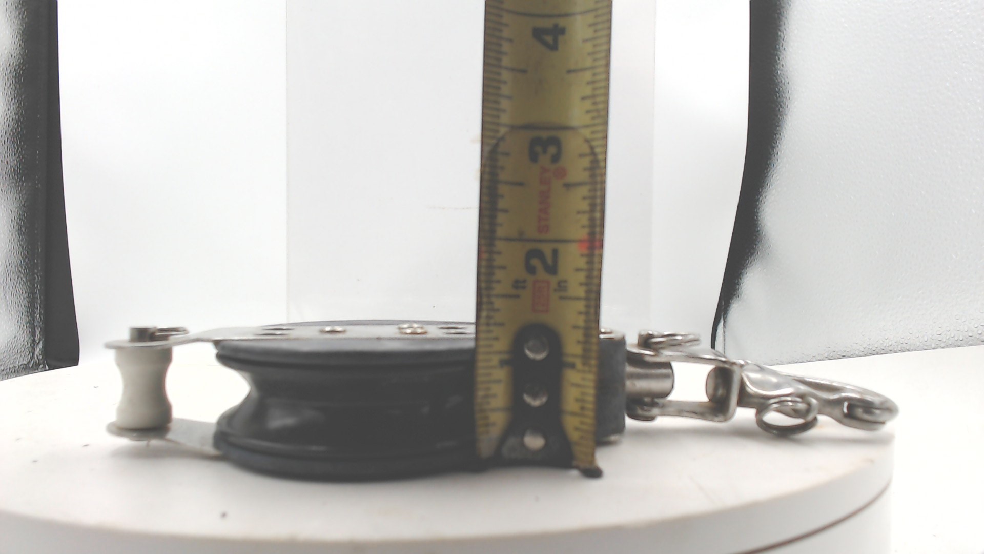 WIN_20240220_12_14_13_Pro.jpg Harken Swivel Block Used WW