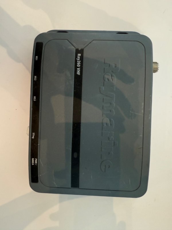 Raymarine Ray260 VHF Box