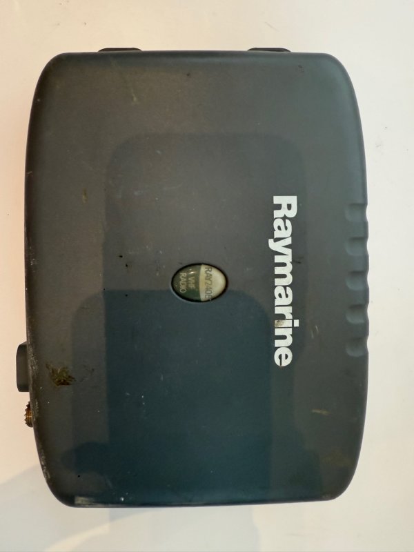 Raymarine RAY 240E VHF RADIO Black Box- Used