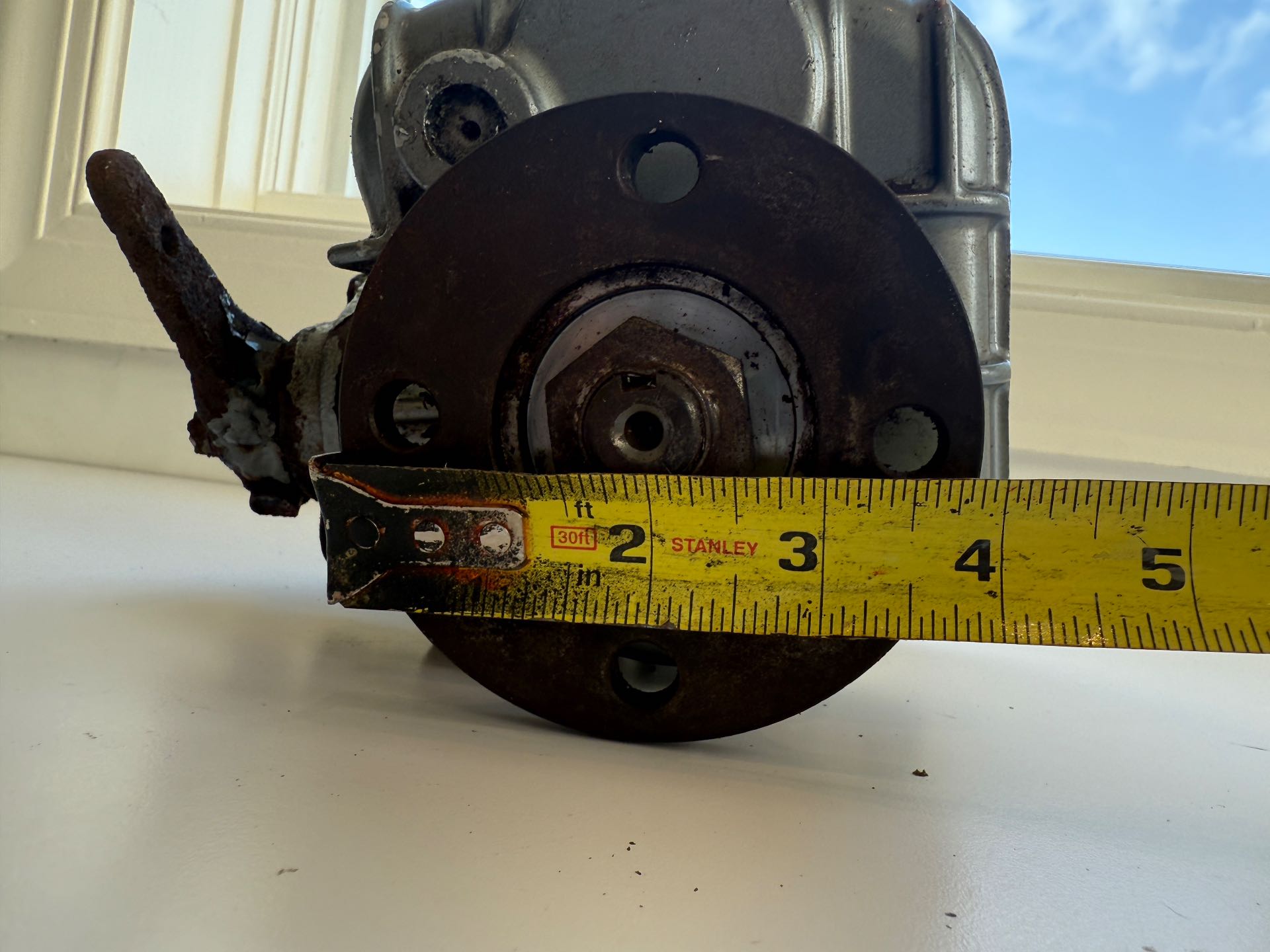 IMG_6305.jpeg Yanmar 30 HP Gearbox Used