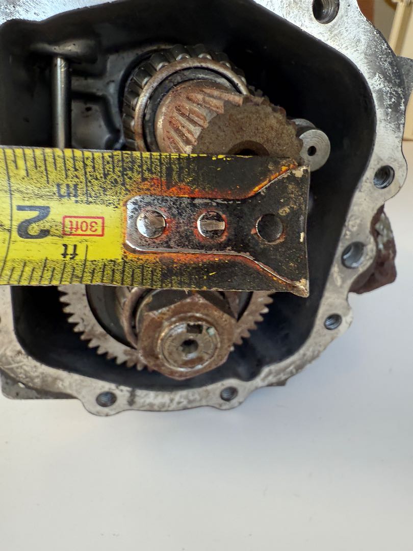 IMG_6309.jpeg Yanmar 30 HP Gearbox Used