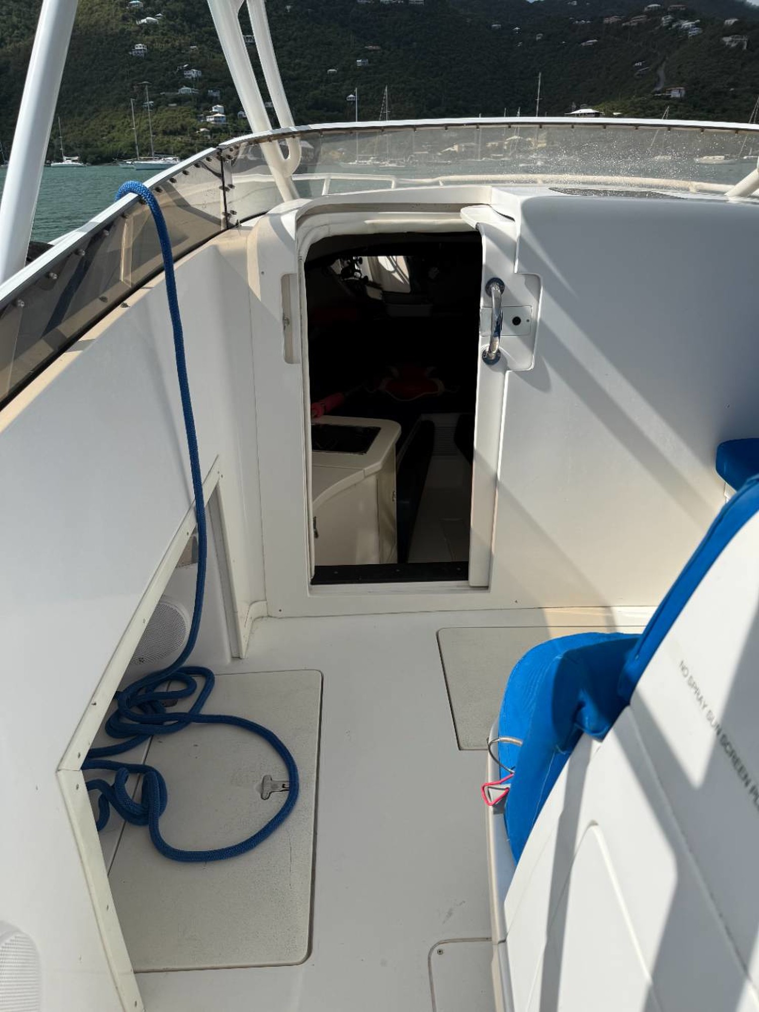 photo_1772237945775_26 Blue Paradise