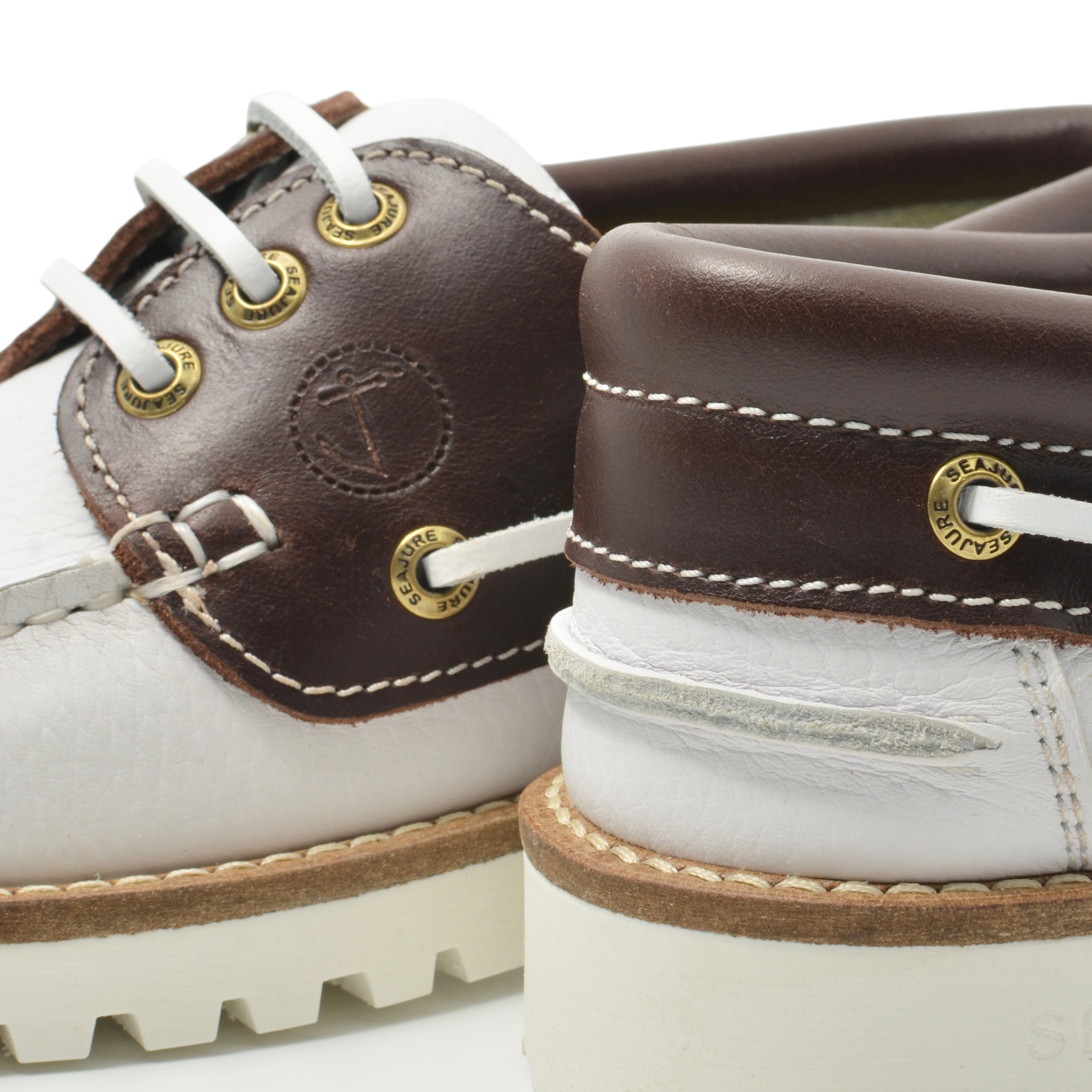 SJ50650032.001.5_0cff8254-401b-4e11-aa5b-275d278ca4c3-1.jpg Women Boat Shoe Izola